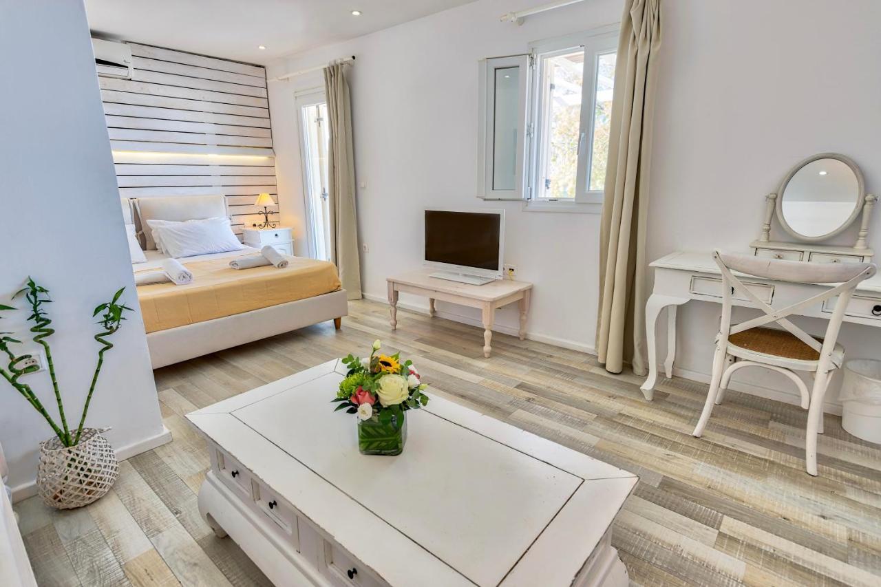 With-Inn Mykonos Suites Тоурлос Экстерьер фото