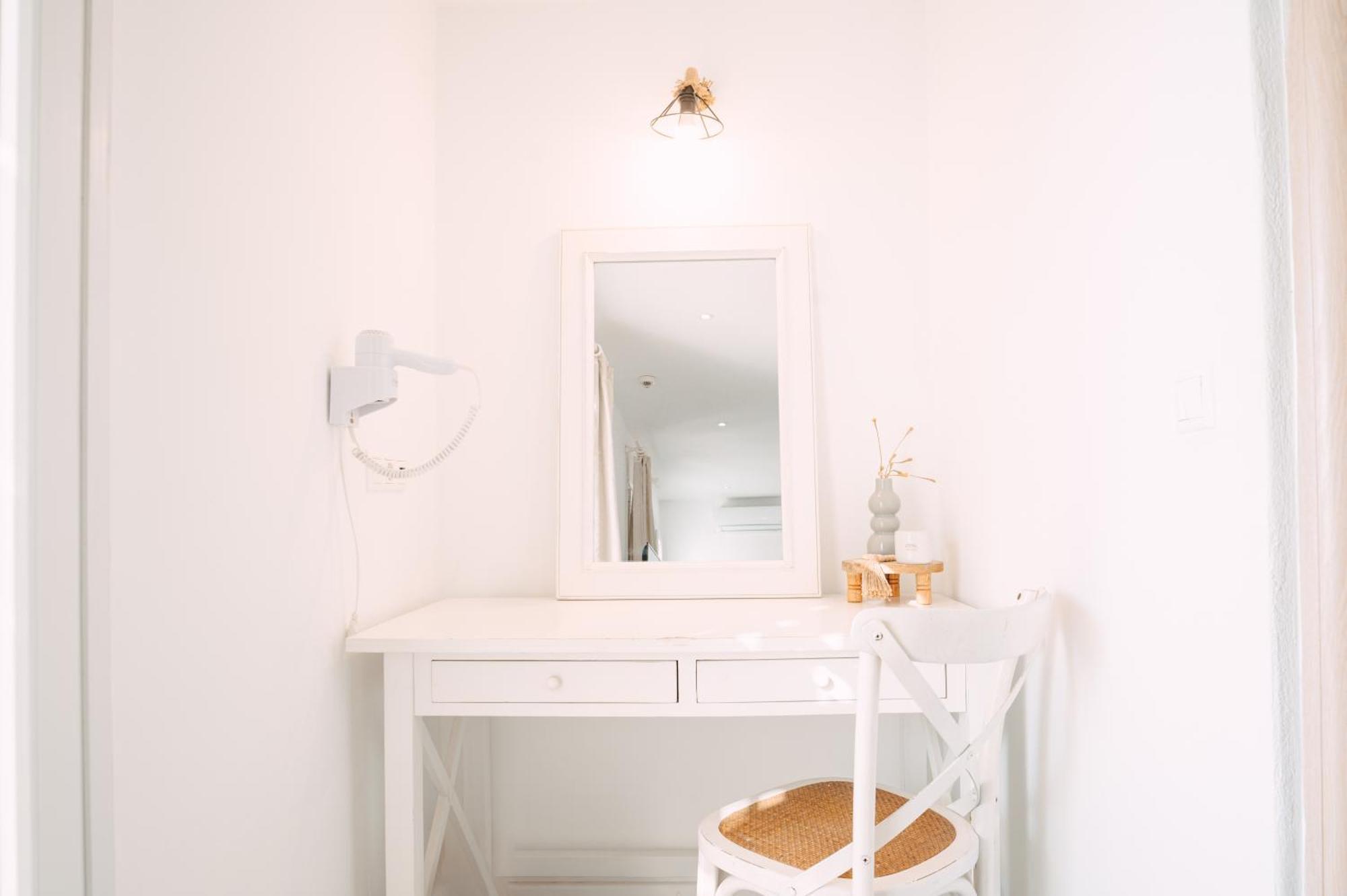 With-Inn Mykonos Suites Тоурлос Экстерьер фото