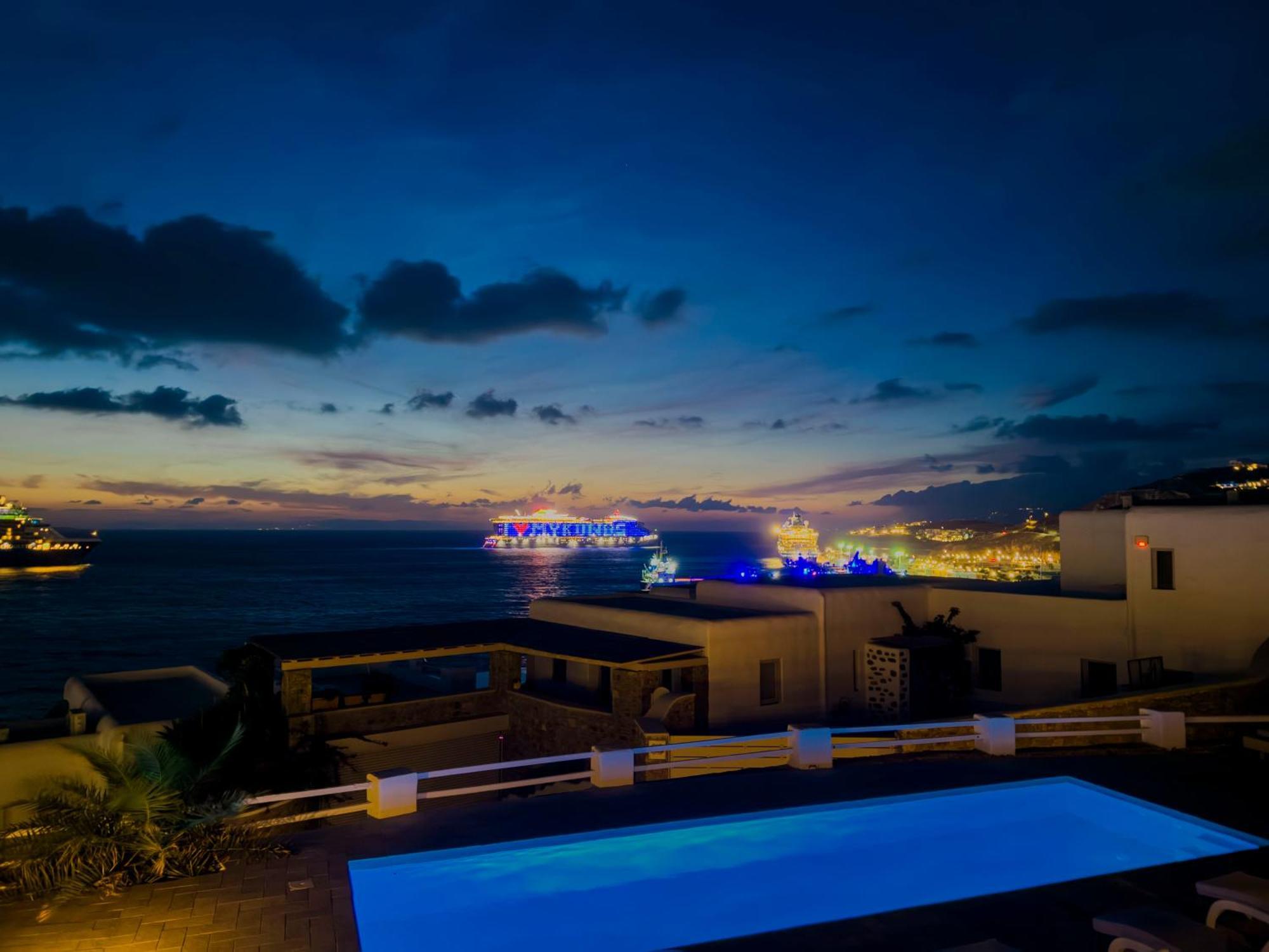 With-Inn Mykonos Suites Тоурлос Экстерьер фото
